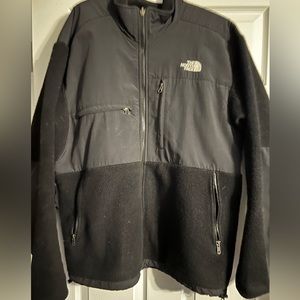 Men’s The North Face Denali Size L Black EUC